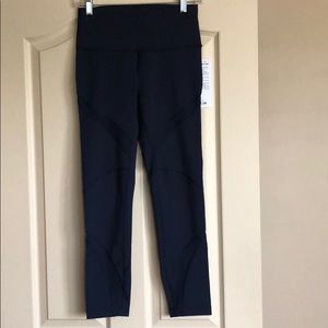 NWT Lululemon Wunder Unders High Times, size 8